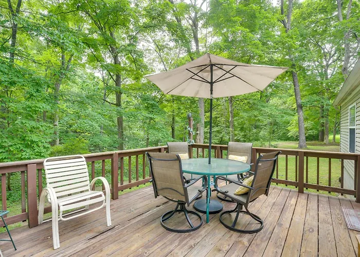 Haven In The Woods W/ 150 Acres, 2 Ponds Casa vacanze *
