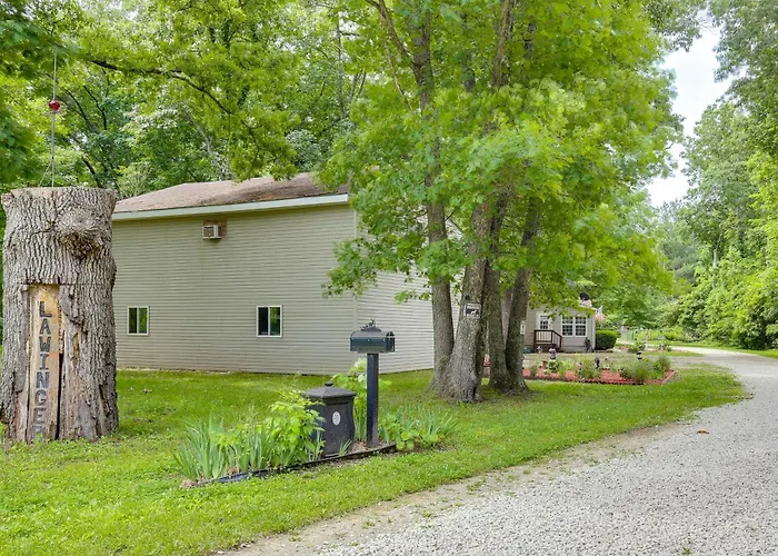 Holiday home Haven In The Woods W/ 150 Acres, 2 Ponds St Elmo