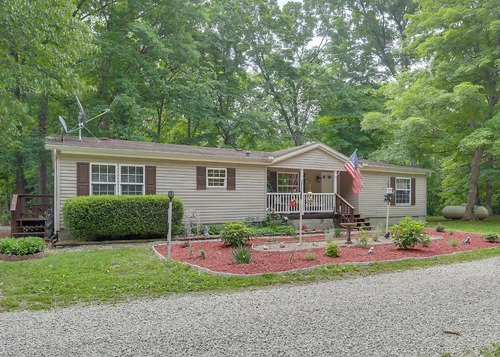 Haven In The Woods W/ 150 Acres, 2 Ponds Holiday home St Elmo