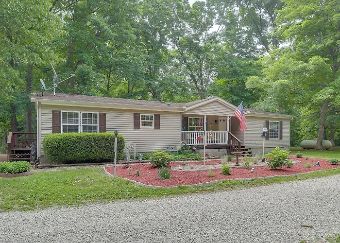 Haven In The Woods W/ 150 Acres, 2 Ponds * St Elmo